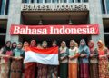 Fungsi Bahasa Indonesia: Memperkuat Identitas Budaya