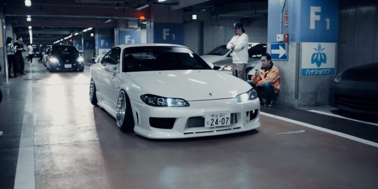 Spesifikasi dan Harga Nissan Silvia S15: Mobil Sport dengan Performa Maksimal