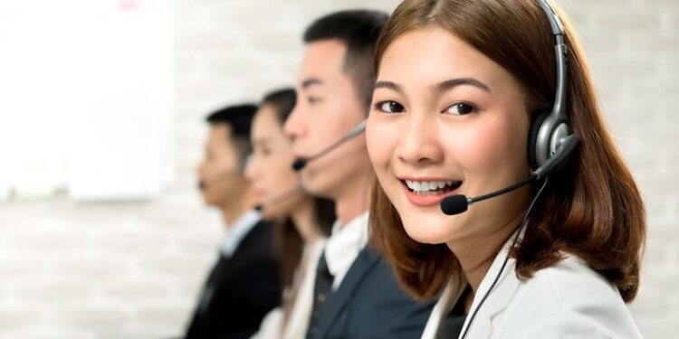 Customer Service adalah: Tugas dan Tanggung Jawabnya