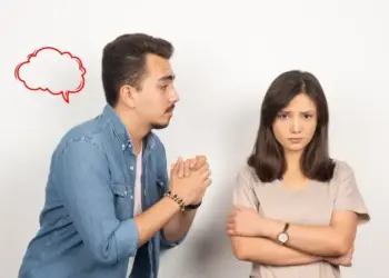 Tips Ampuh Cara Membujuk Pacar yang Marah 2023