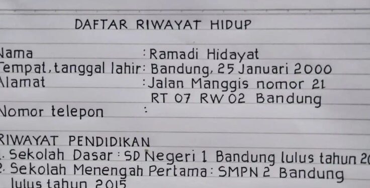 12 Contoh Daftar Riwayat Hidup yang Baik dan Benar!