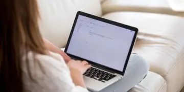 Apa itu Soft Copy? Apa yang Membuat Berbeda dari Hard Copy?